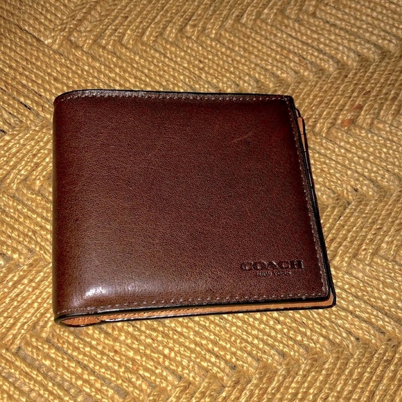 COPY - MENS COACH WALLET🟤🟠🔴AUTHENTIC LEATHER - Picture 4 of 5